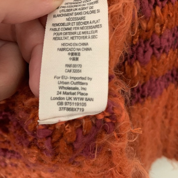 Free People Cotton Wool Blend Rust Stripe V Neck Oversized Fuzzy Sweater S - Picture 8 of 12